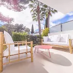 Bajo Con Jardin En La Milla De Oro Appartement