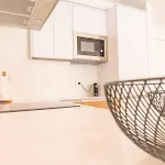 Bajo Con Jardin En La Milla De Oro