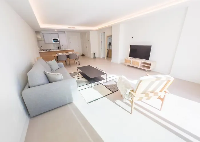 Bajo Con Jardin En La Milla De Oro