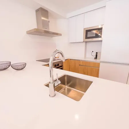 Bajo Con Jardin En La Milla De Oro *