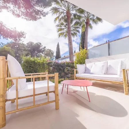 Bajo Con Jardin En La Milla De Oro Apartment