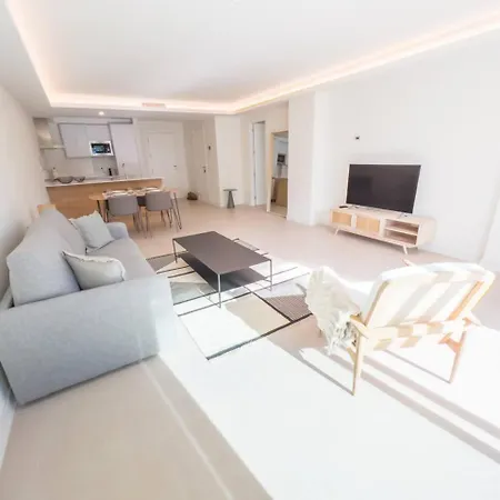 Bajo Con Jardin En La Milla De Oro