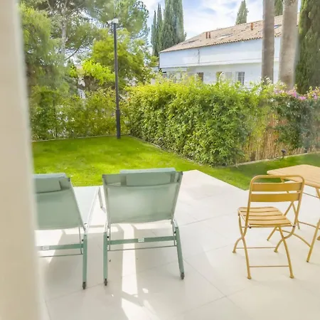 Bajo Con Jardin En La Milla De Oro 公寓