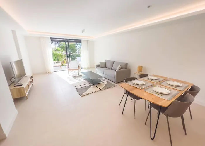 Bajo Con Jardin En La Milla De Oro Apartmán Marbella